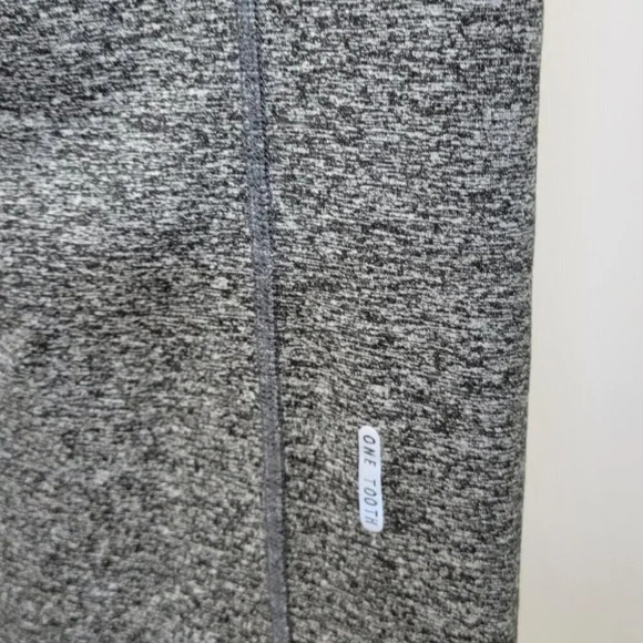 One  Tooth Yoga Pants - Picture 3 of 4